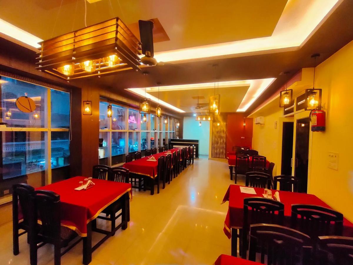 Hotel Dev Bhoomi Inn Risikés Kültér fotó