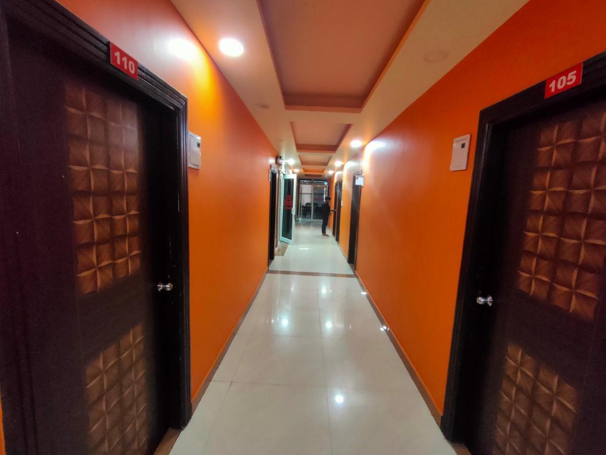 Hotel Dev Bhoomi Inn Risikés Kültér fotó
